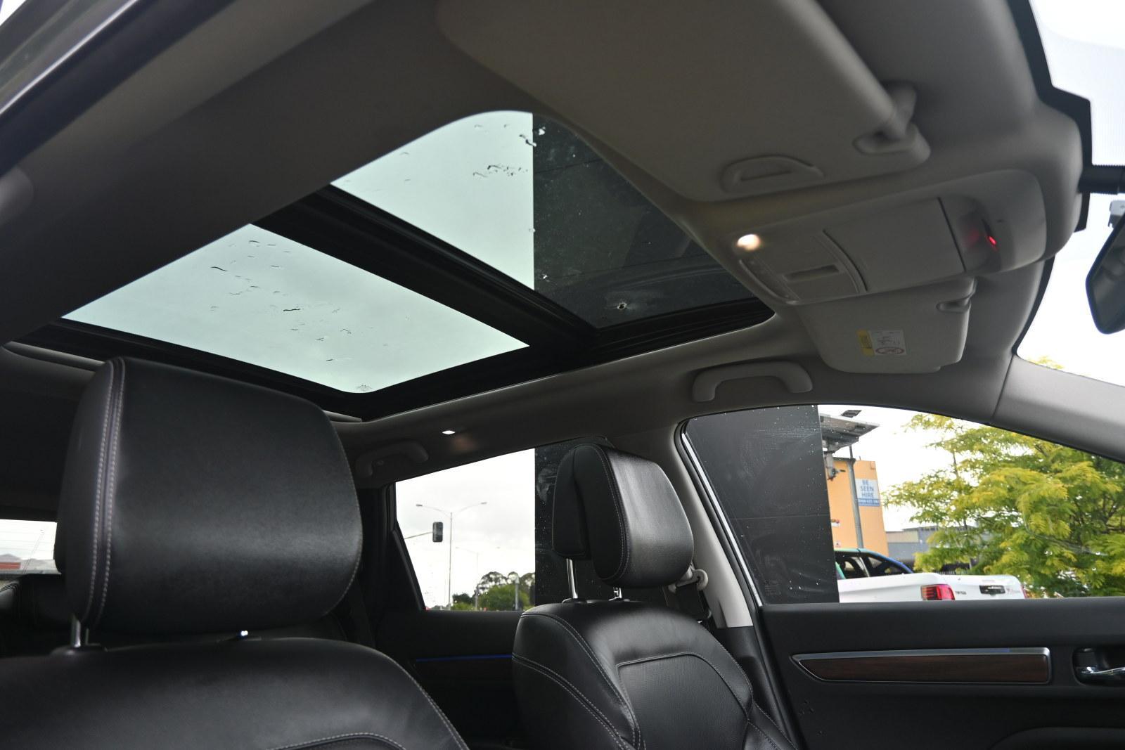 Renault Koleos image 3