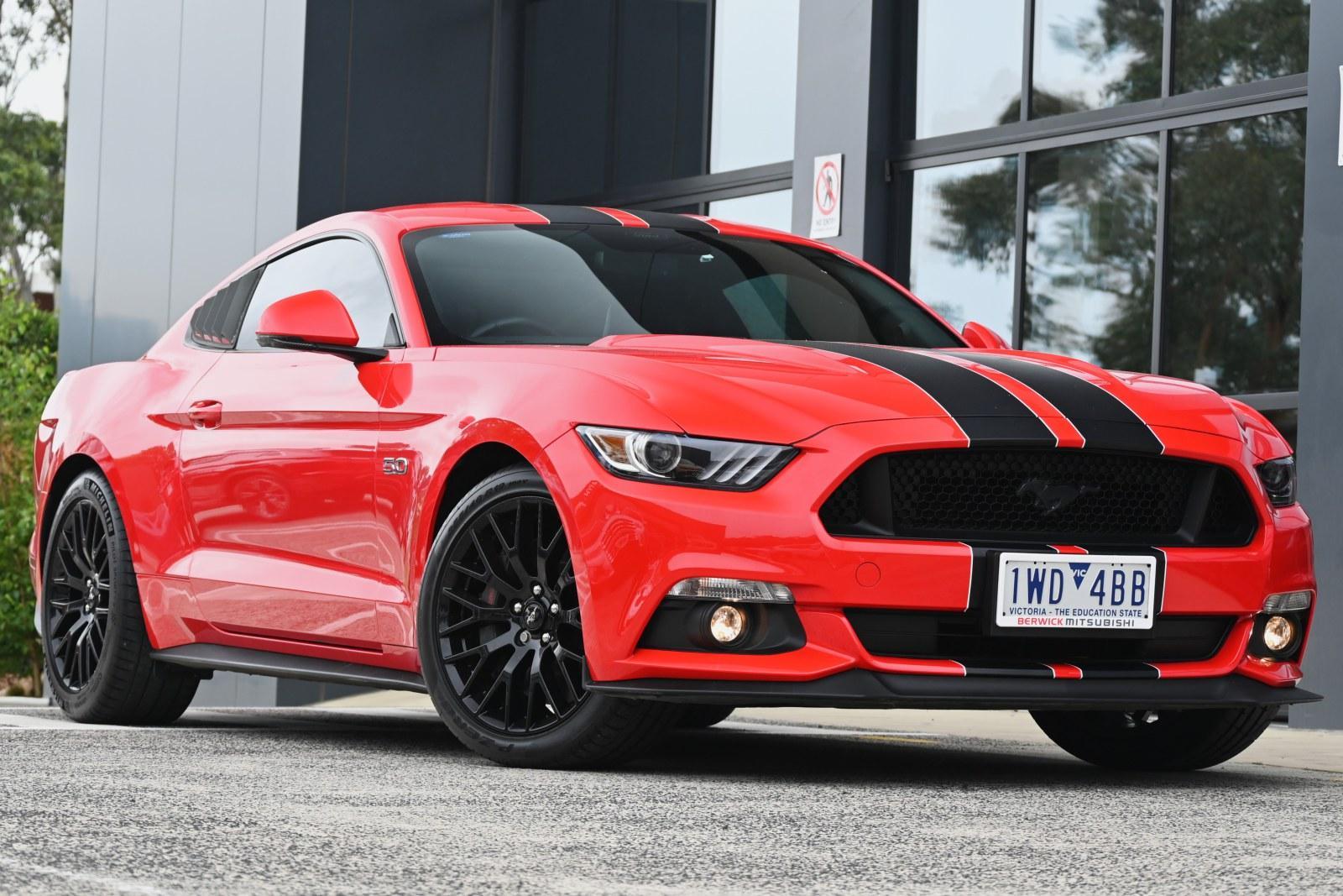 Ford Mustang image 1