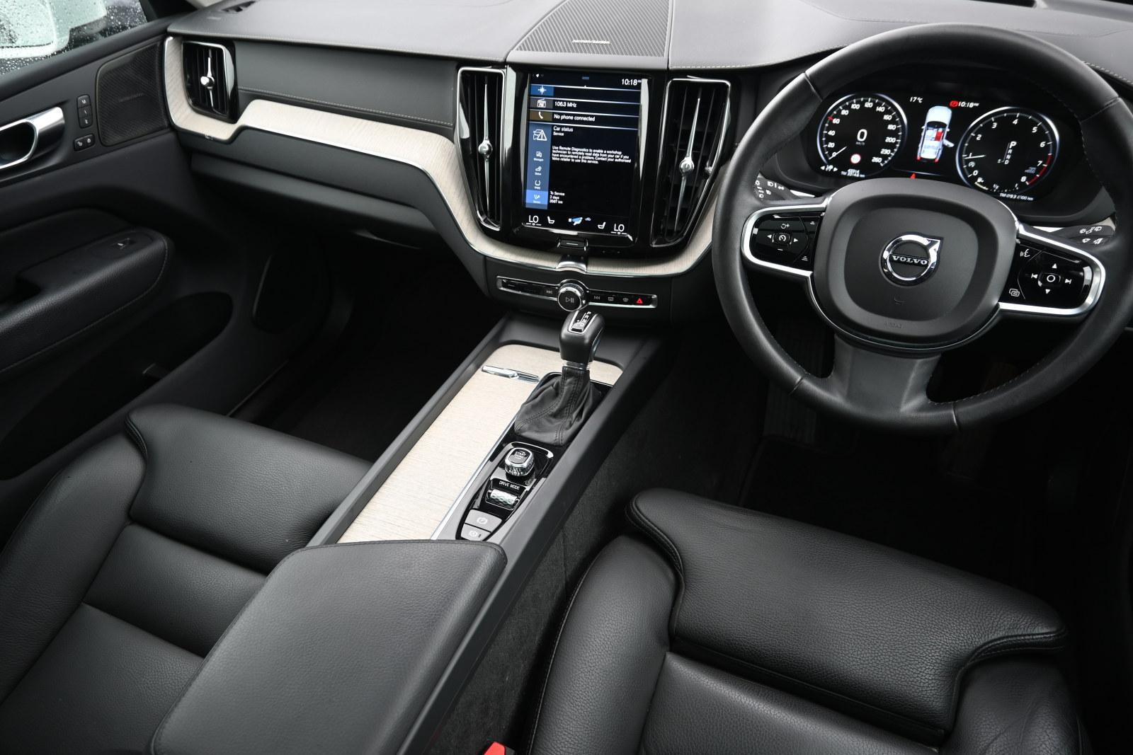 Volvo Xc60 image 3