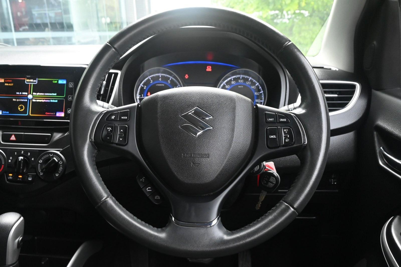 Suzuki Baleno image 4