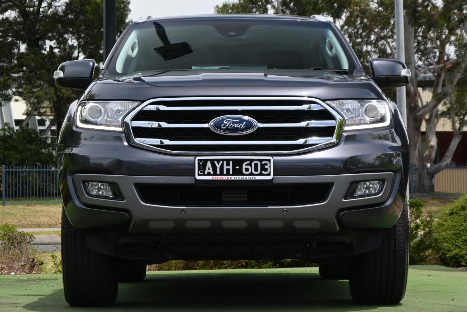 Ford Everest image 2