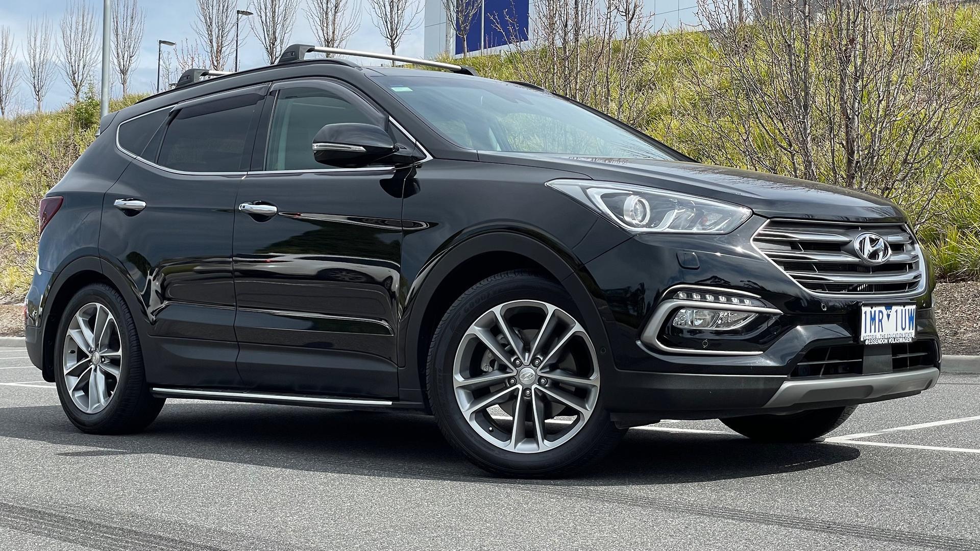 Hyundai Santa Fe image 1