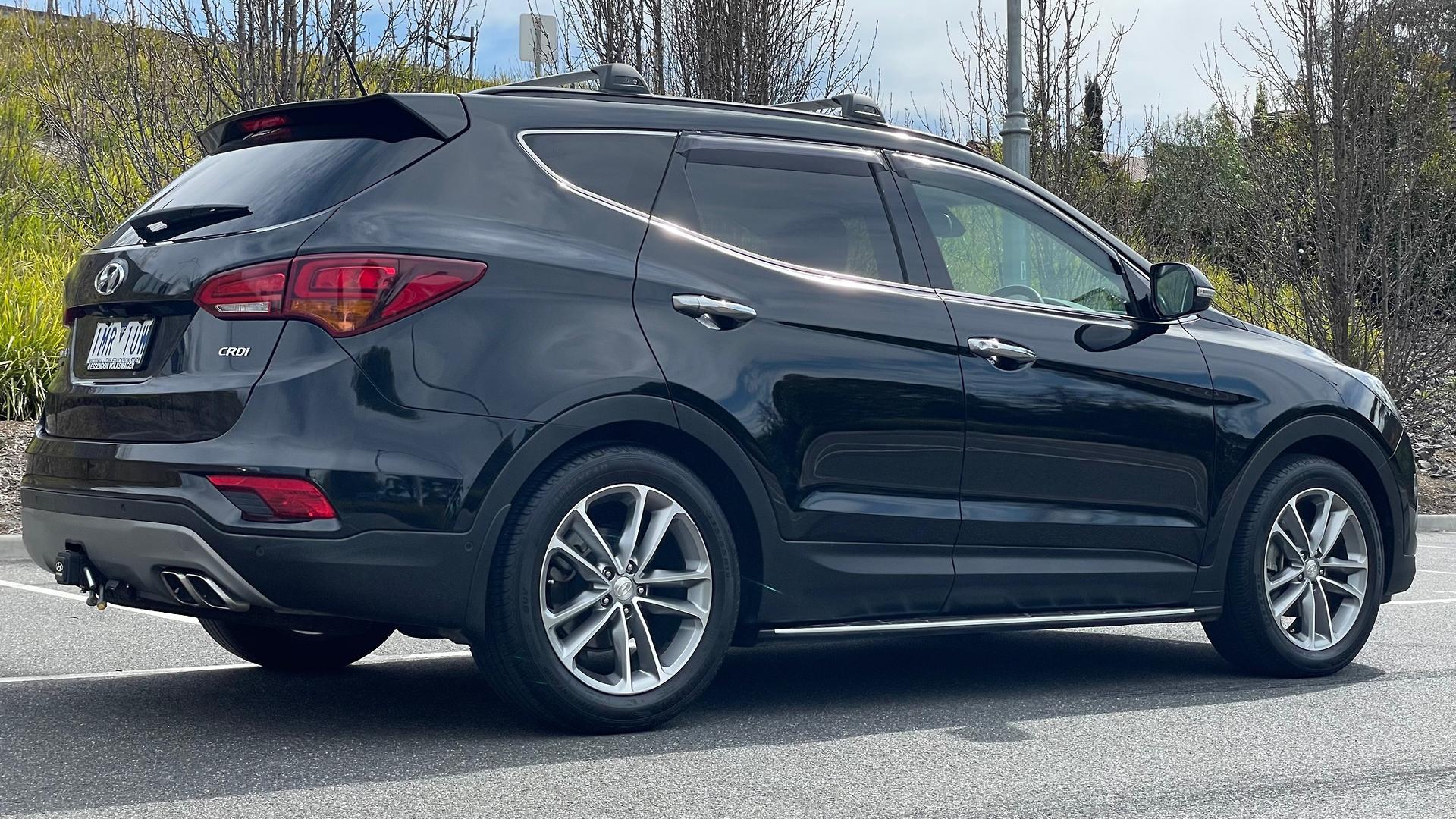 Hyundai Santa Fe image 4