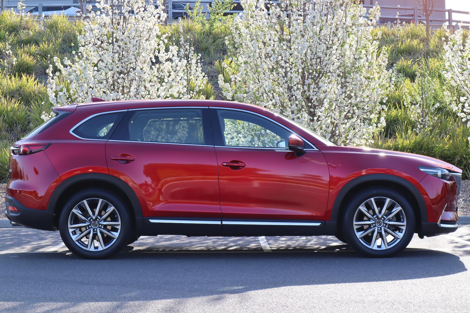 Mazda Cx-9 image 4