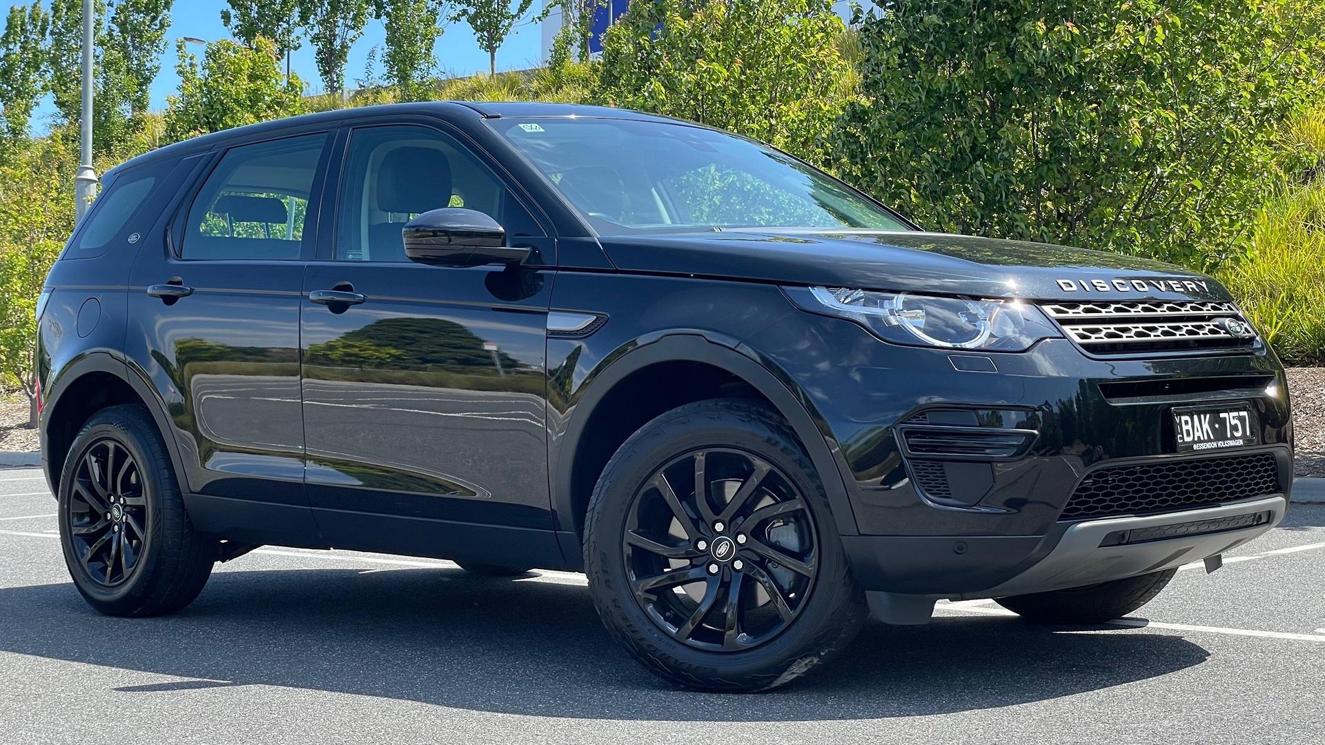 Land Rover Discovery Sport image 1