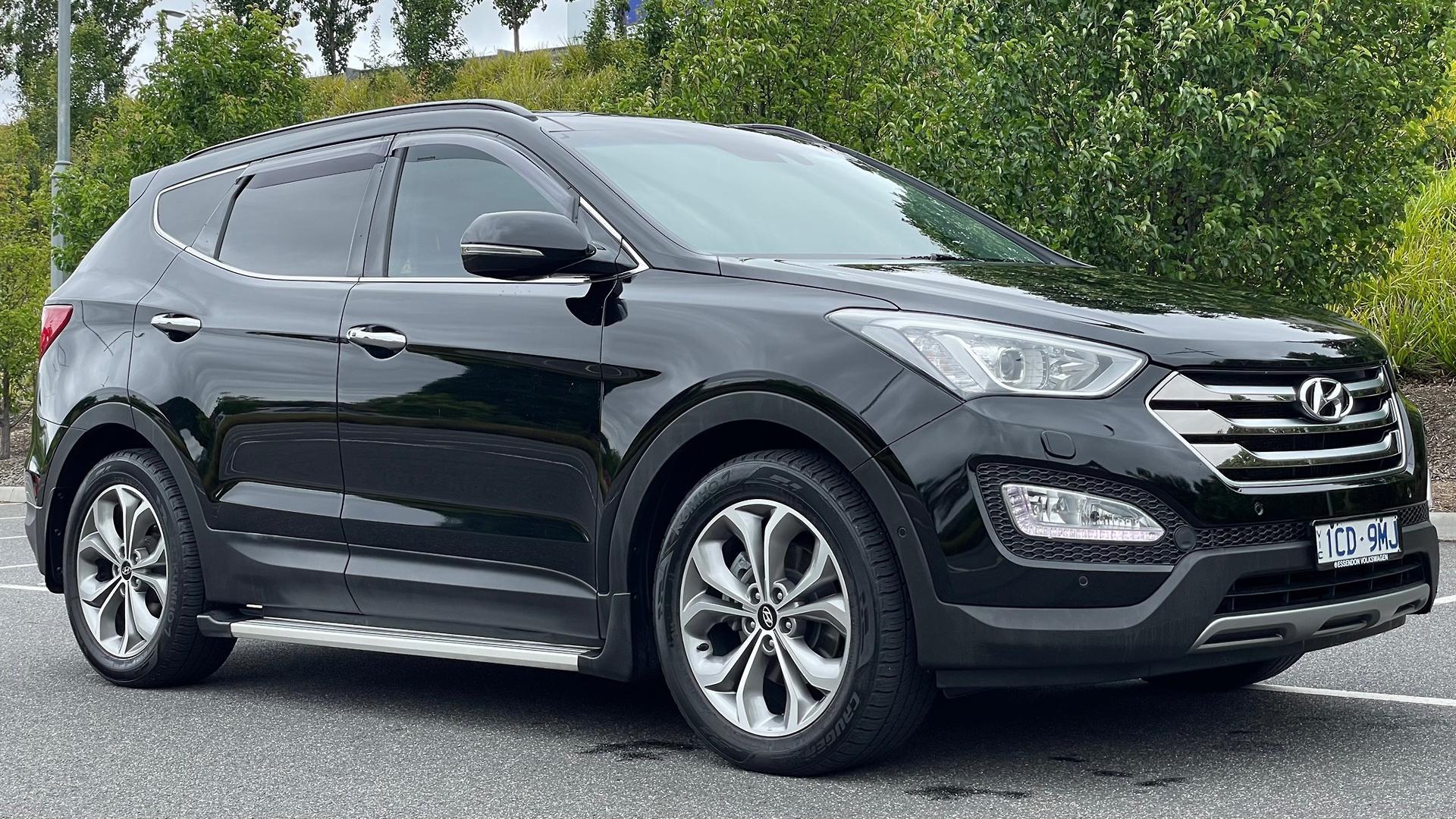 Hyundai Santa Fe image 2