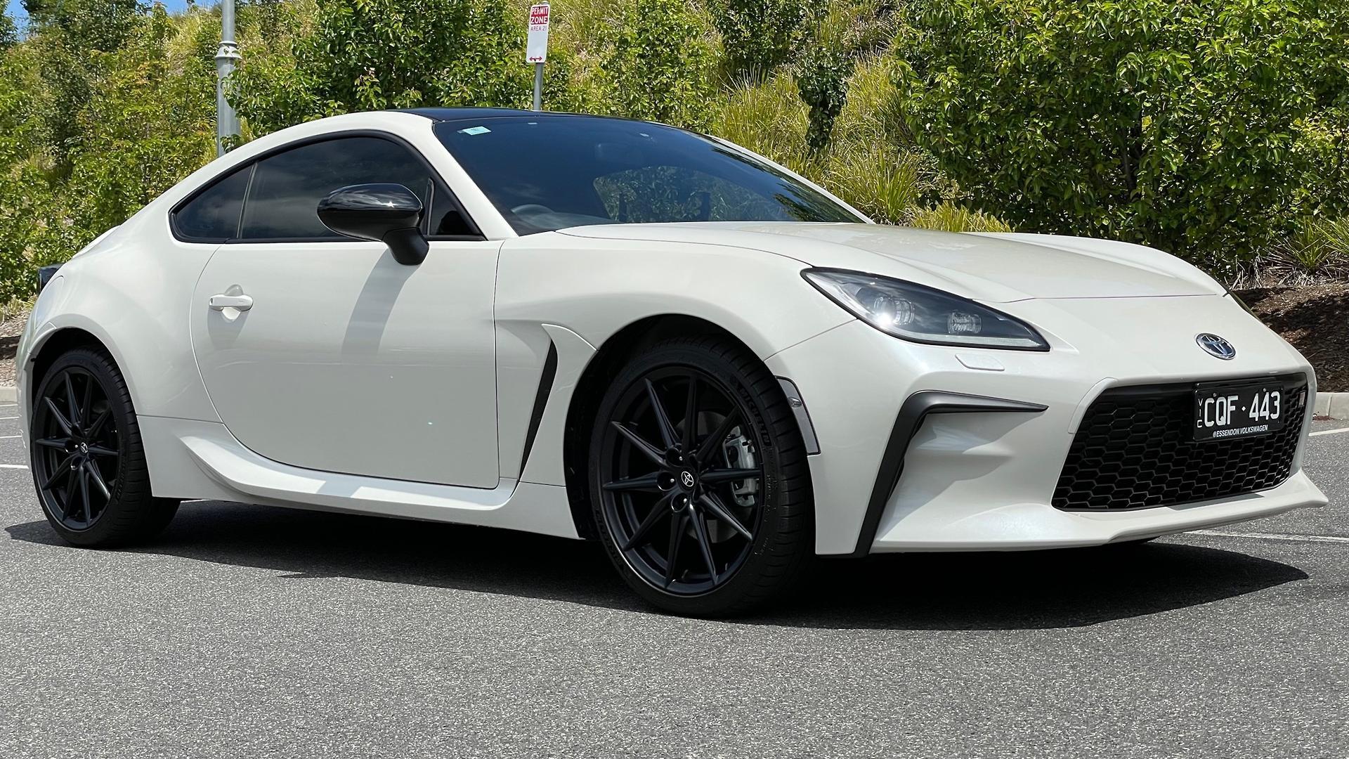 Toyota Gr86 image 2