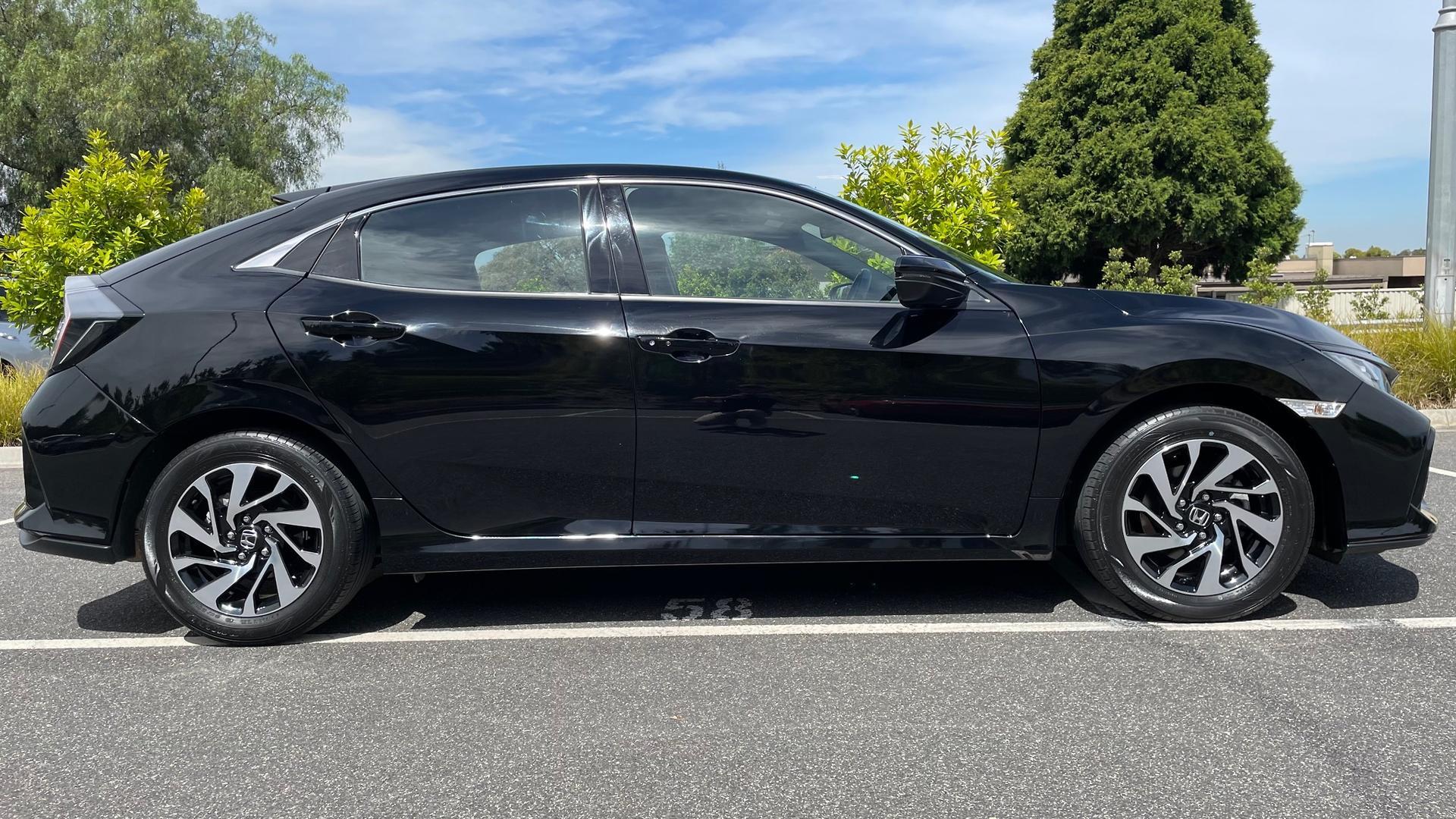 Honda Civic image 3