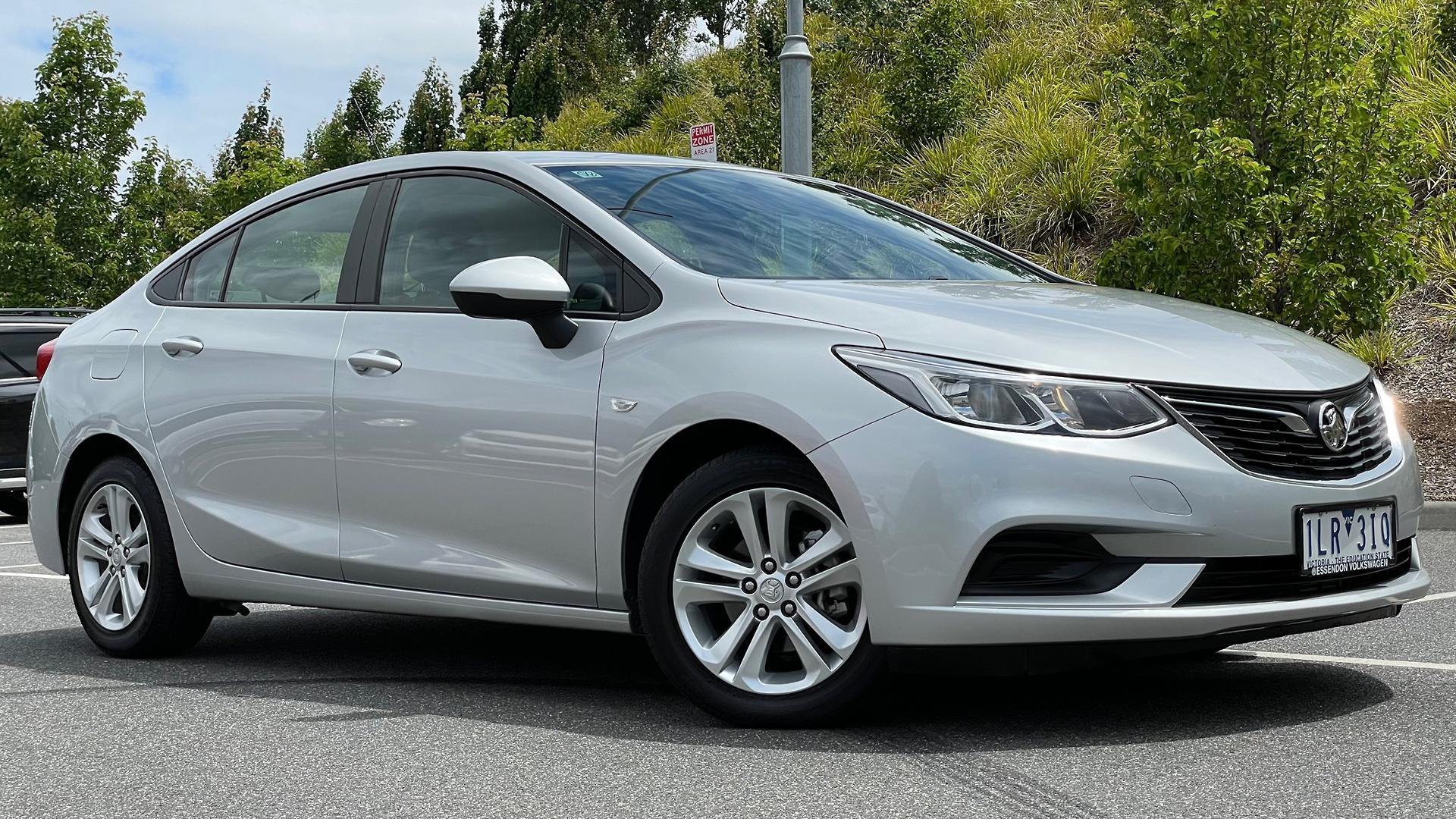 Holden Astra image 1