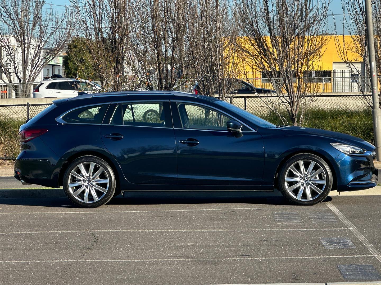 Mazda 6 image 3