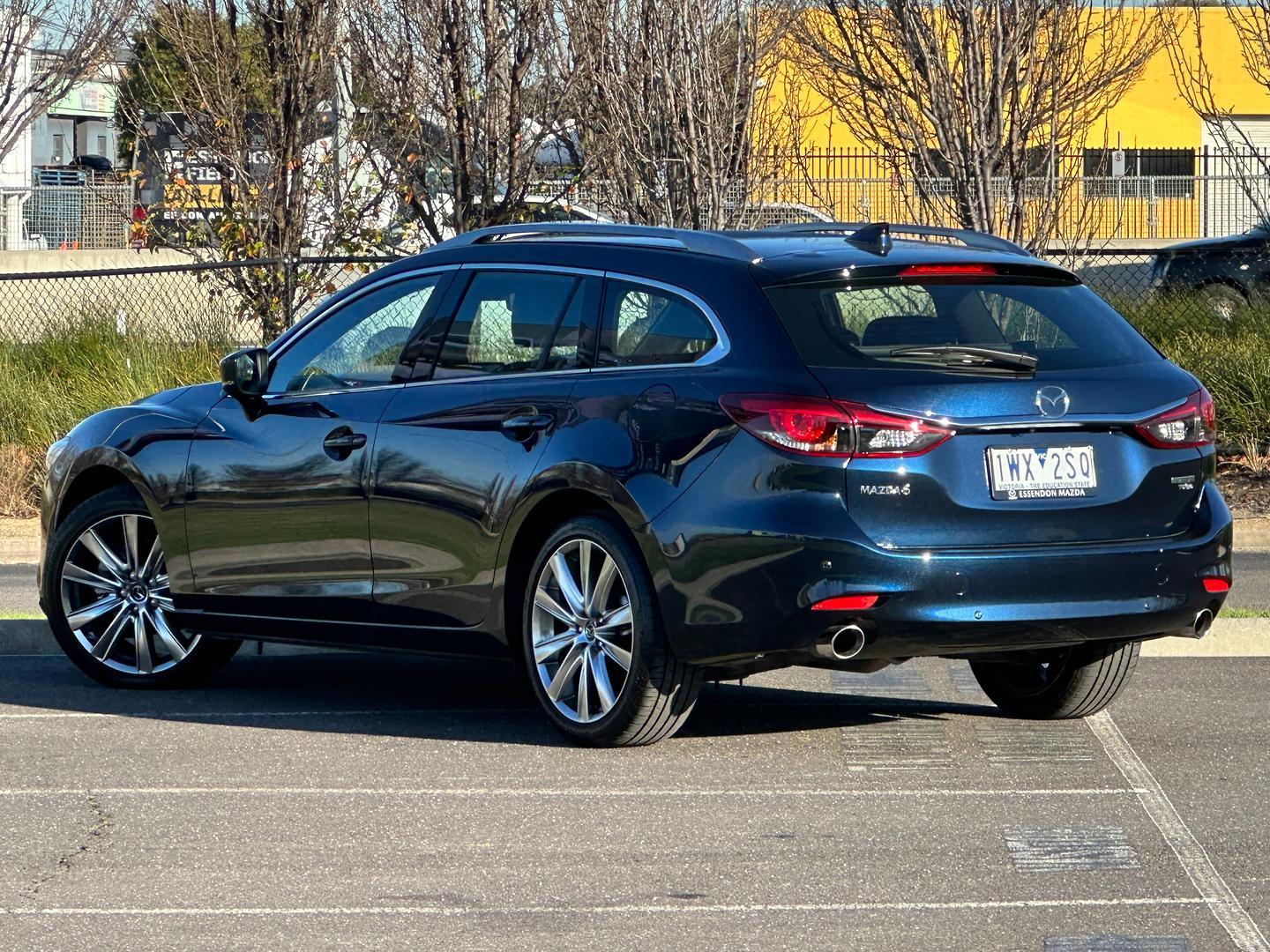 Mazda 6 image 4