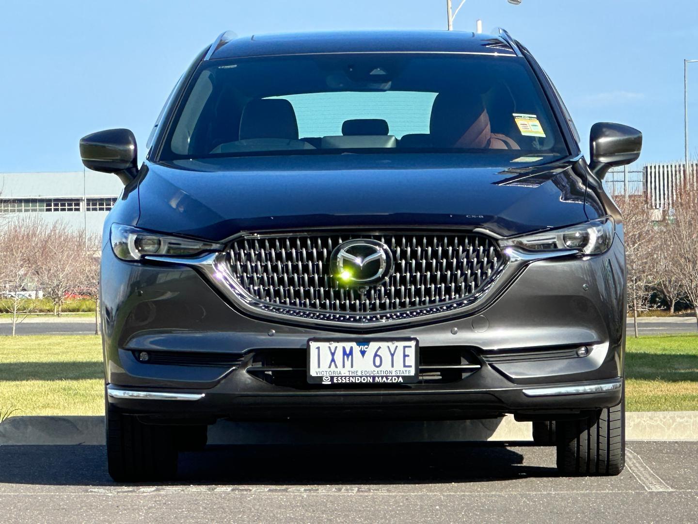 Mazda Cx-8 image 2
