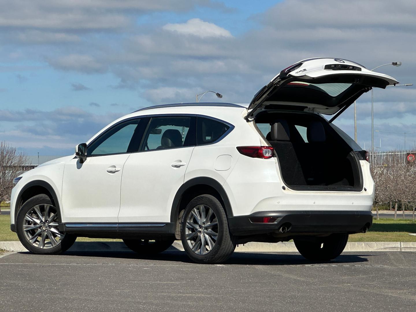 Mazda Cx-8 image 4