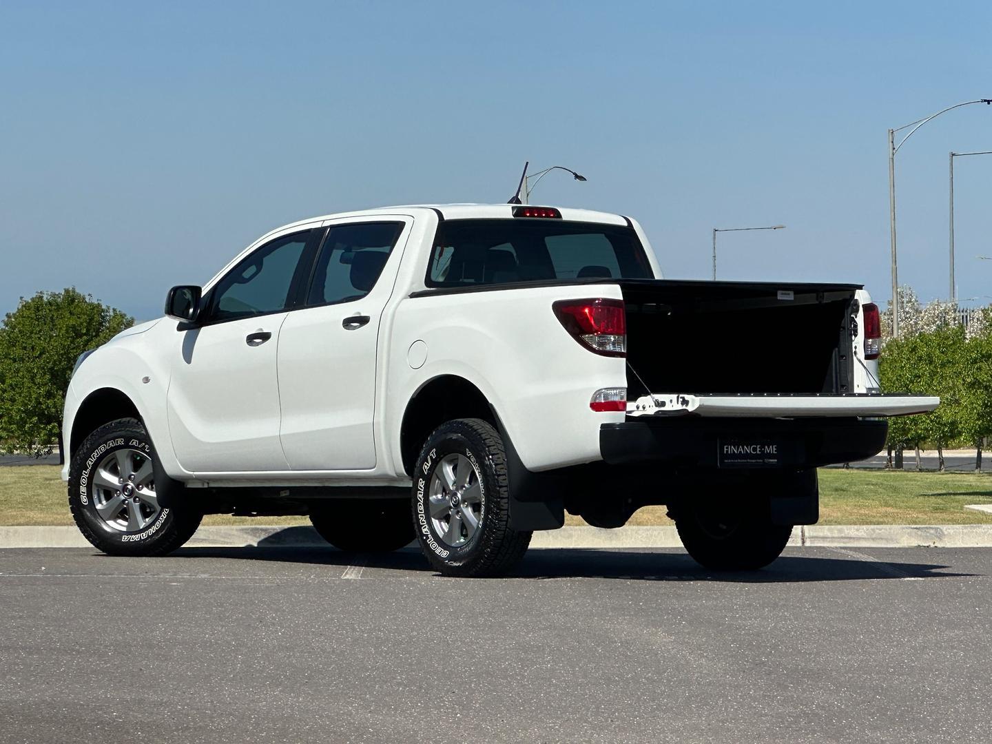 Mazda Bt-50 image 4