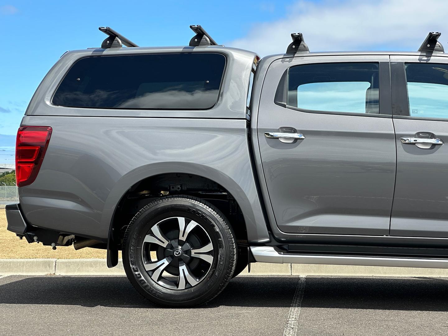 Mazda Bt-50 image 3