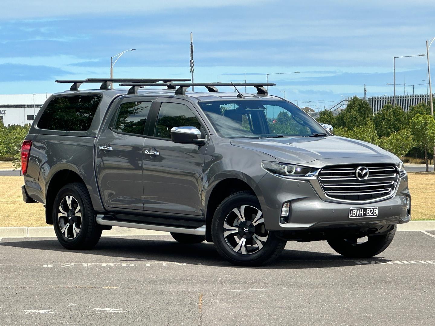 Mazda Bt-50 image 1