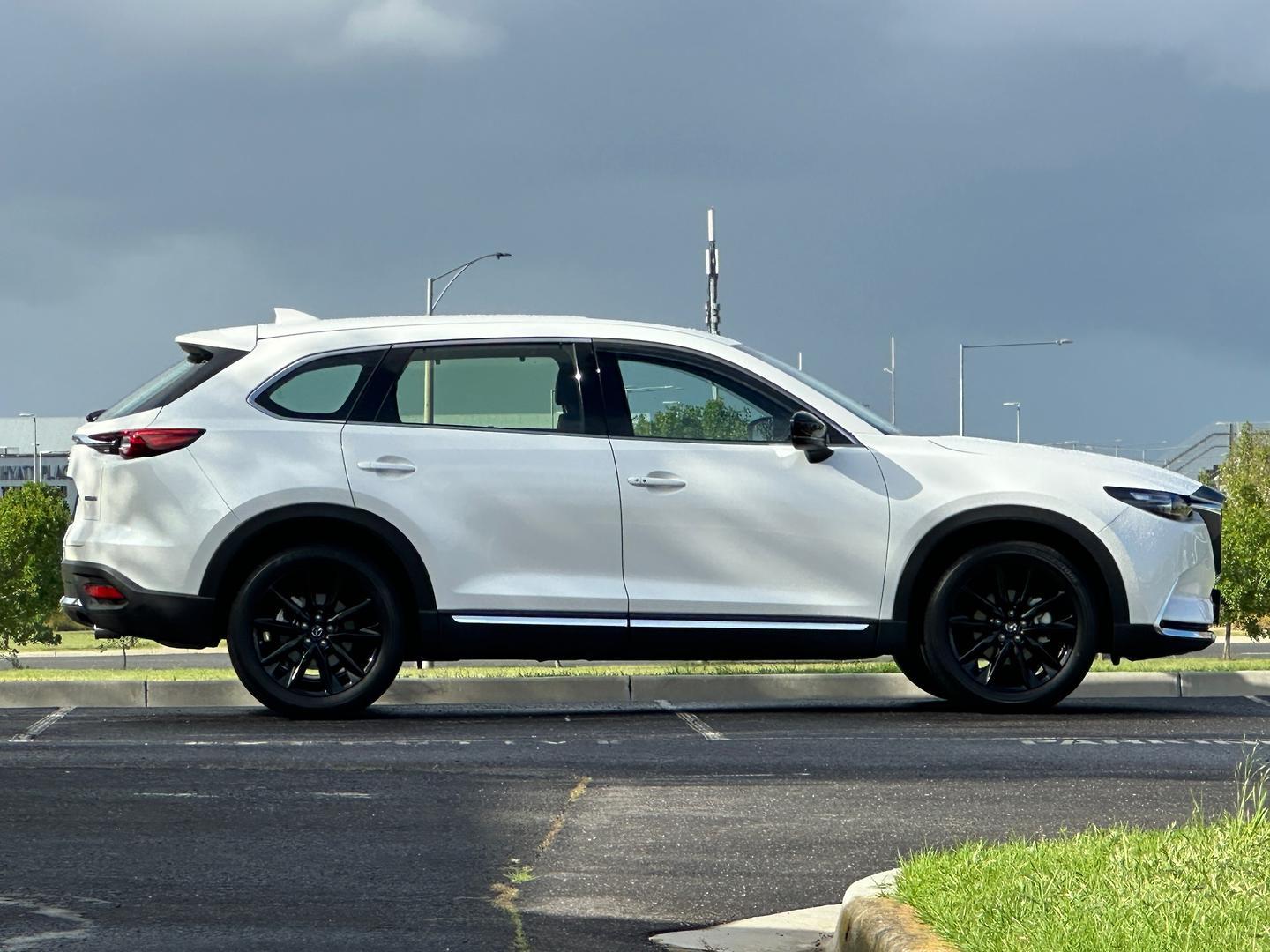 Mazda Cx-9 image 2