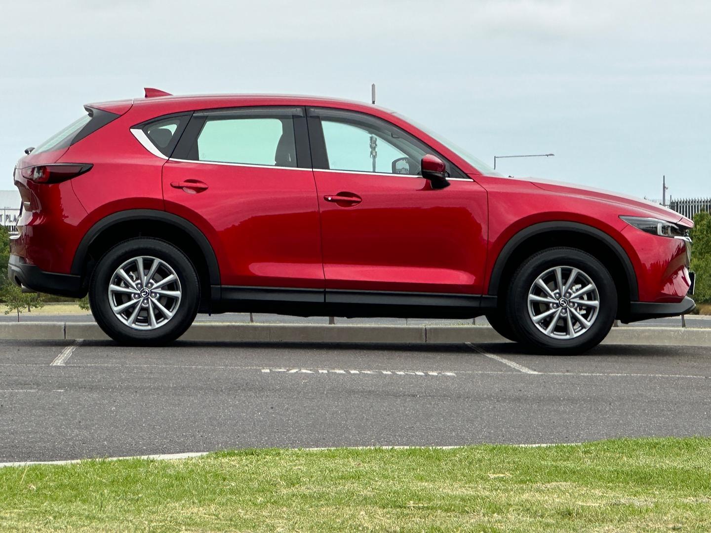 Mazda Cx-5 image 2