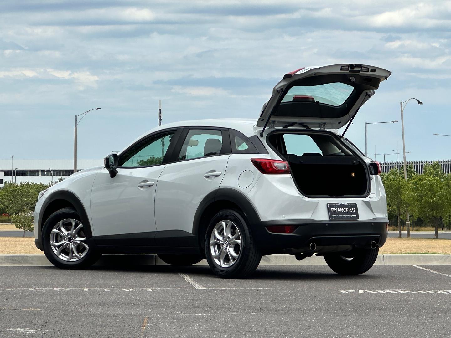 Mazda Cx-3 image 4