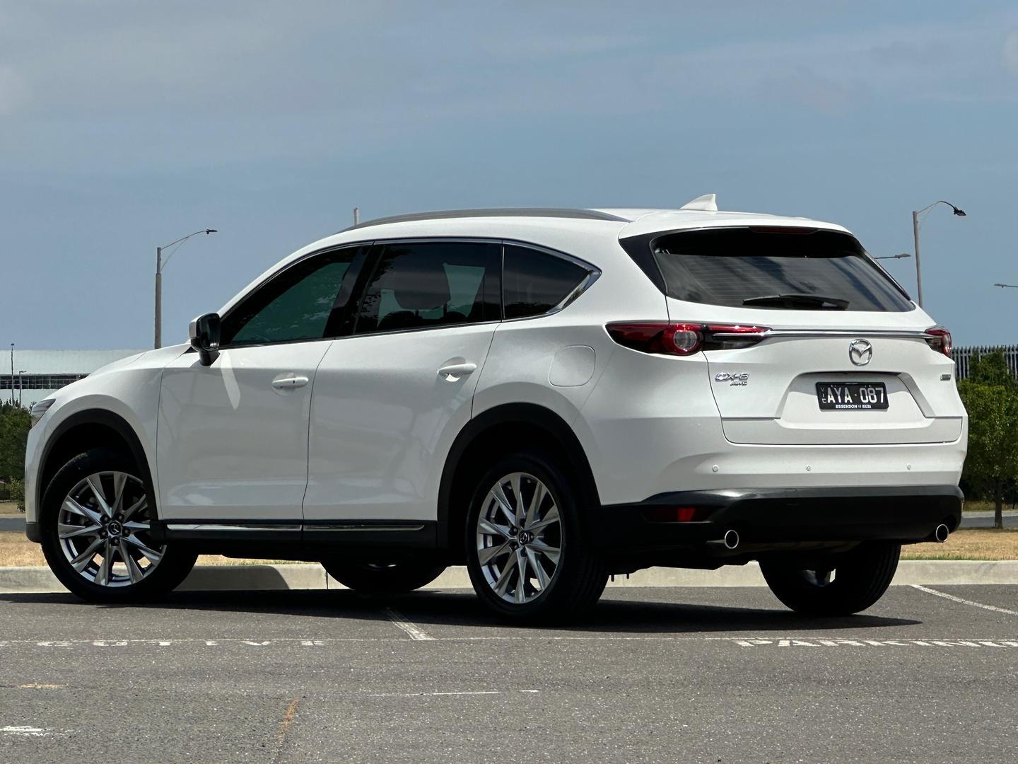 Mazda Cx-8 image 3