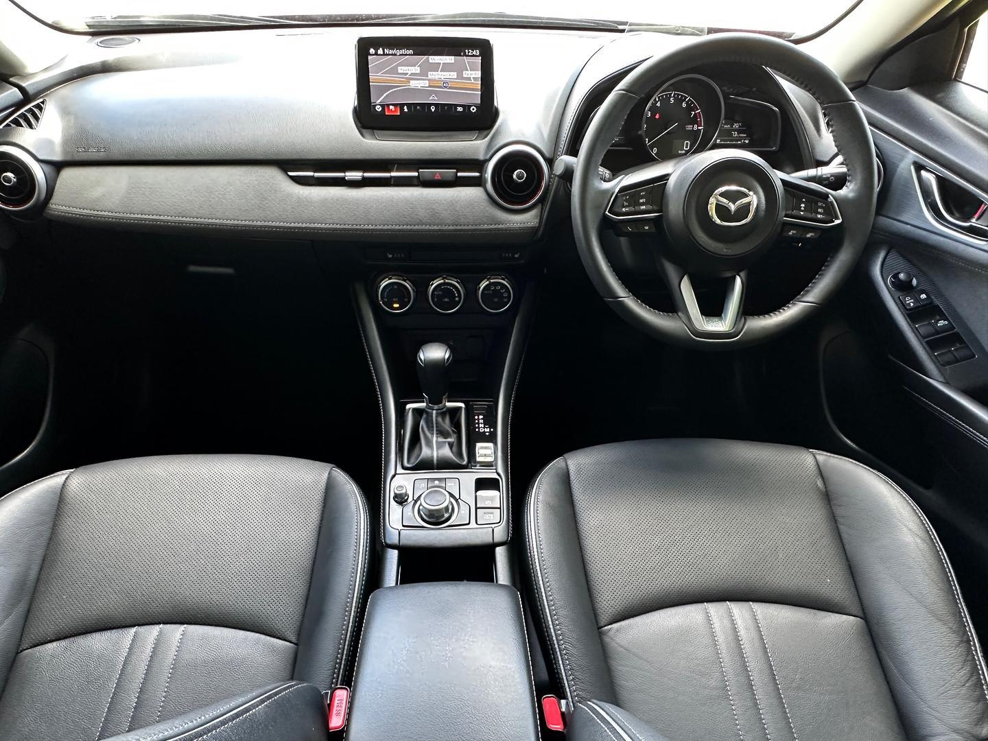 Mazda Cx-3 image 2