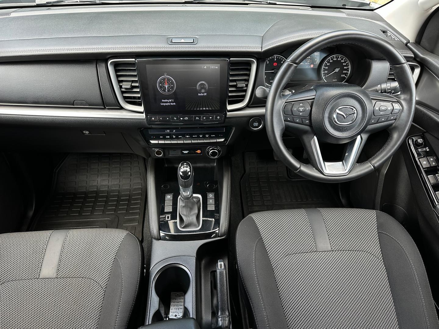 Mazda Bt-50 image 2