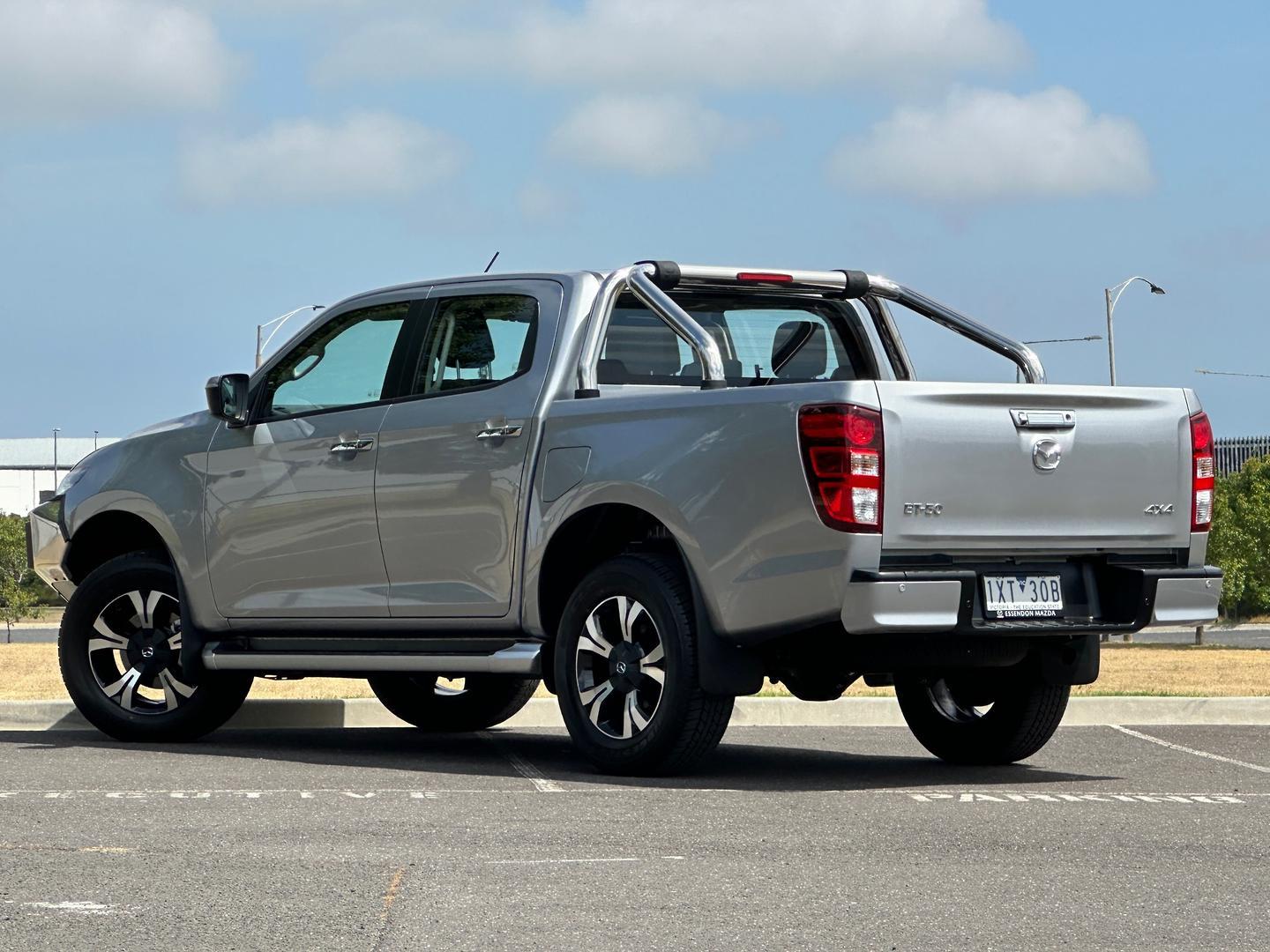 Mazda Bt-50 image 3
