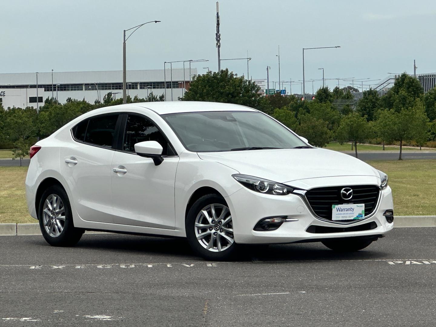 Mazda 3 image 1