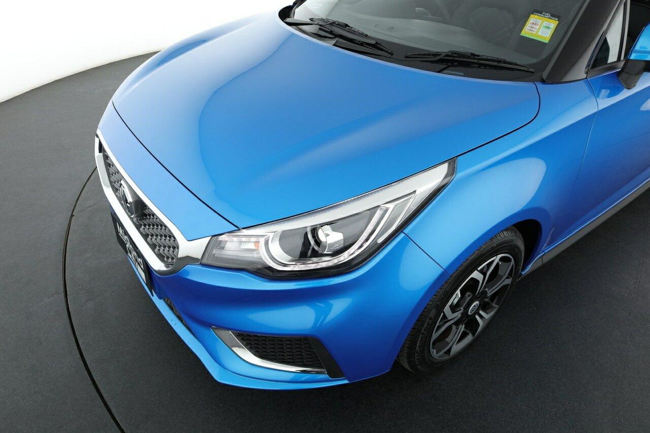MG Mg3 image 2