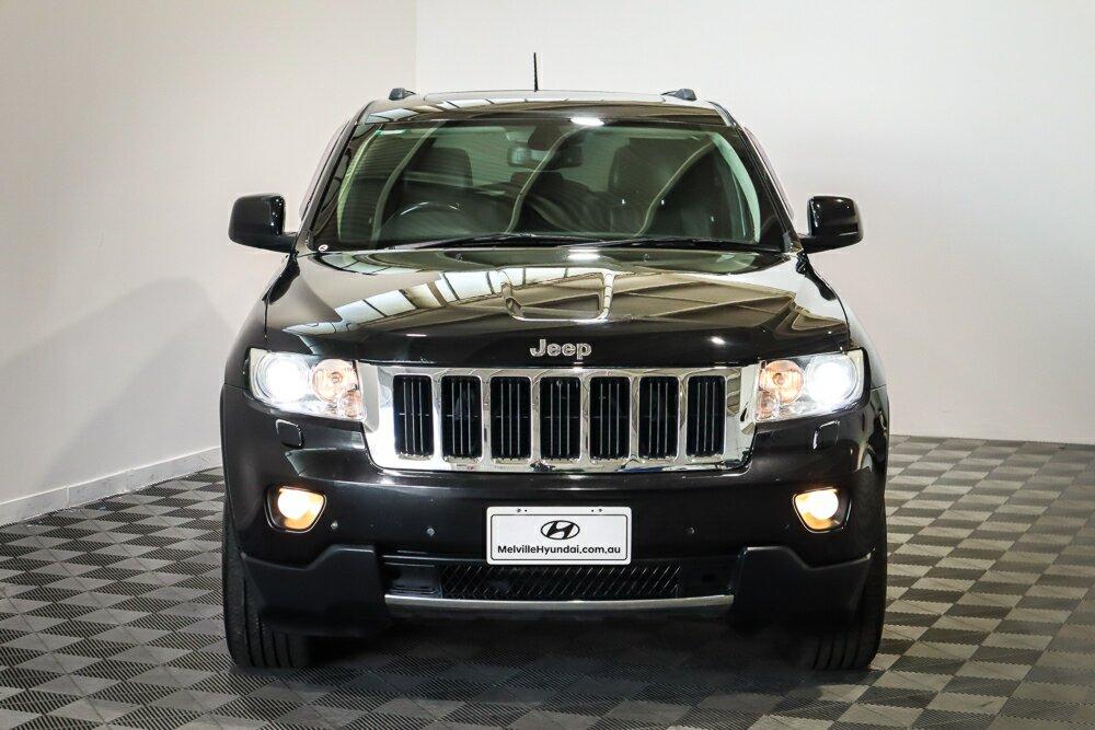 Jeep Grand Cherokee image 2