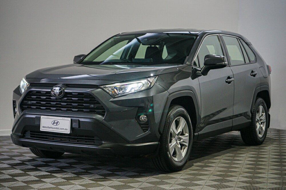 Toyota Rav4 image 4