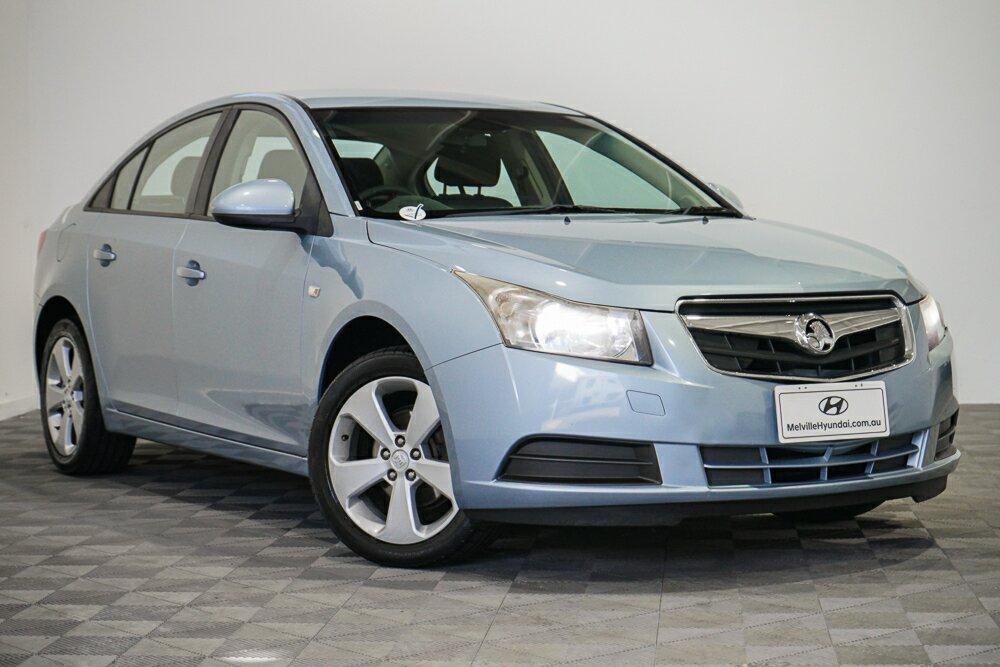 Holden Cruze image 1