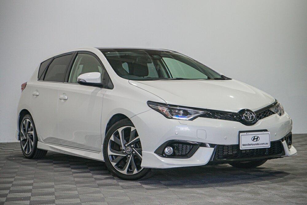 Toyota Corolla image 1