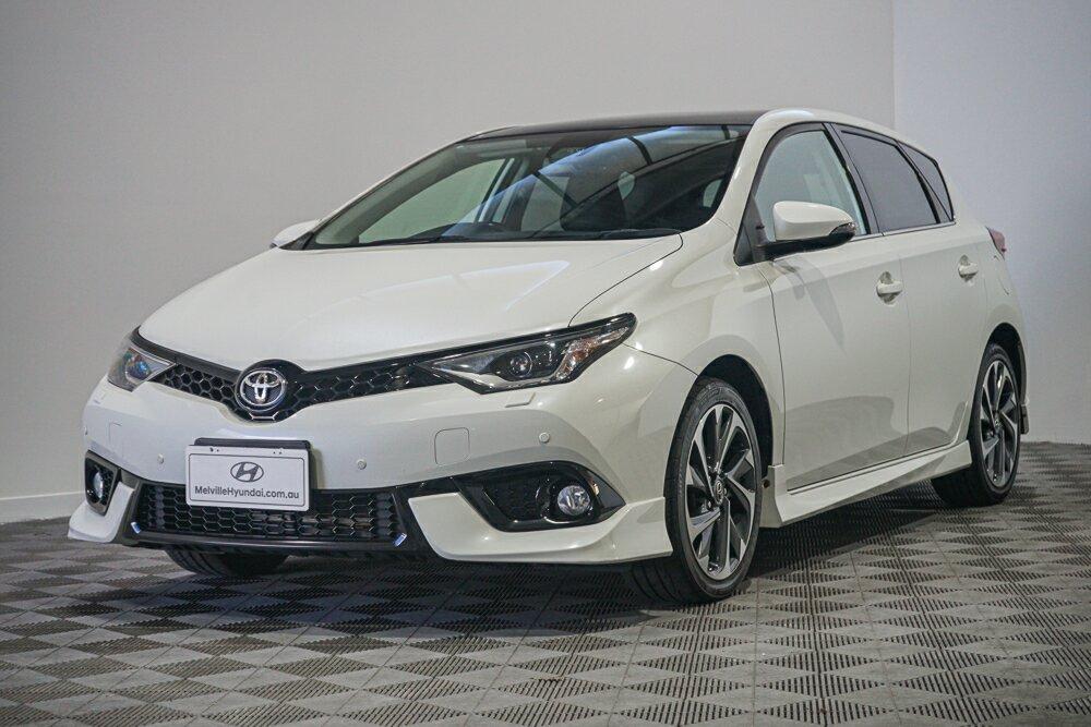Toyota Corolla image 3