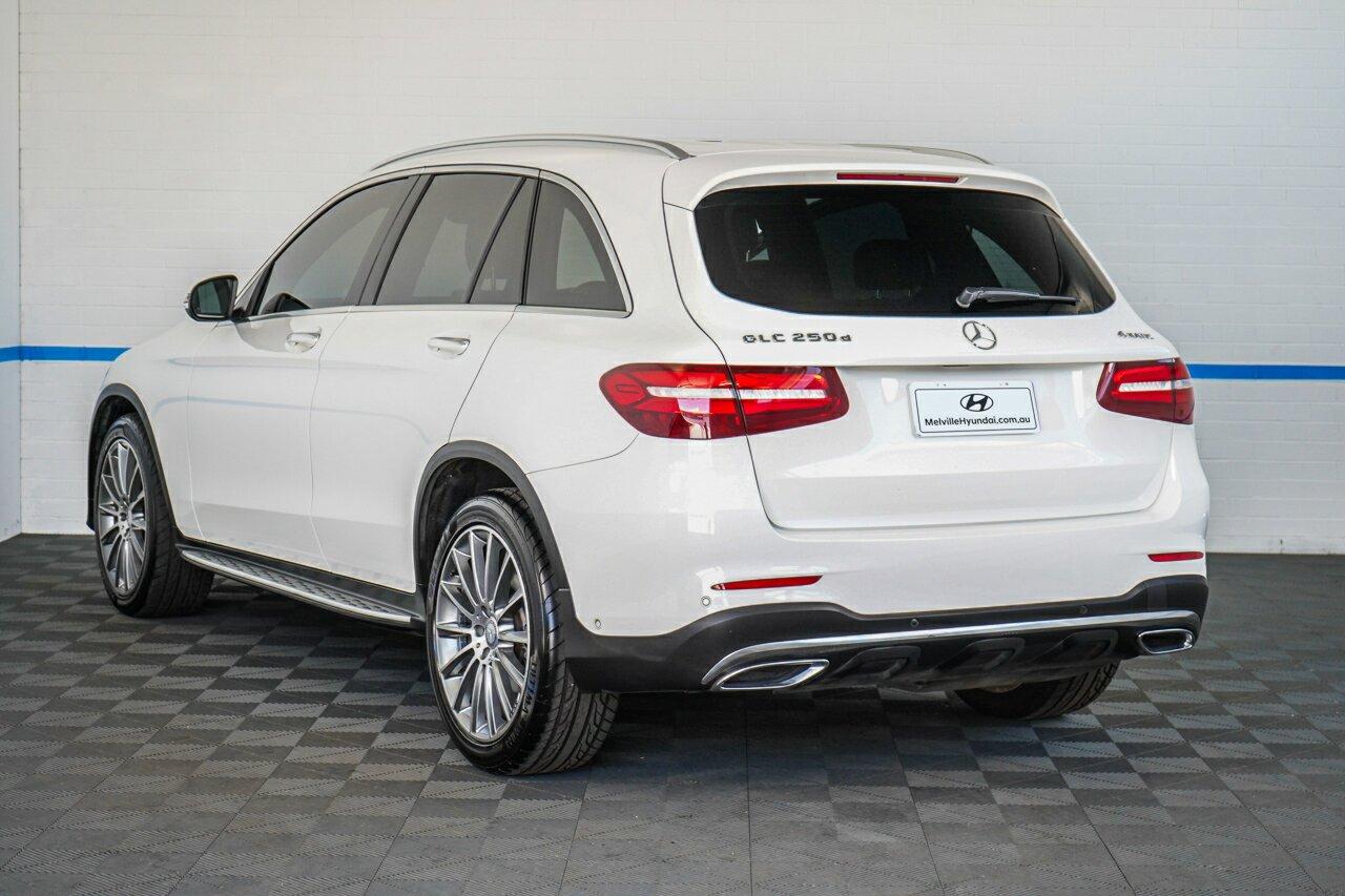 Mercedes Benz Glc-class image 4