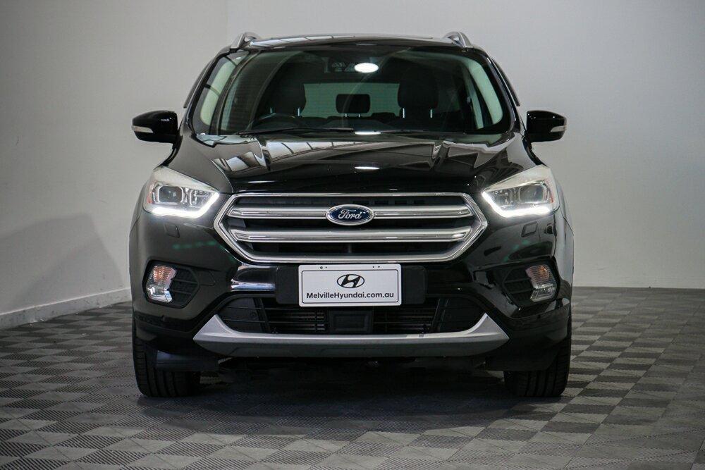 Ford Escape image 2