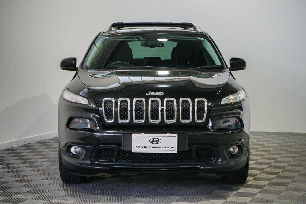 Jeep Cherokee image 3