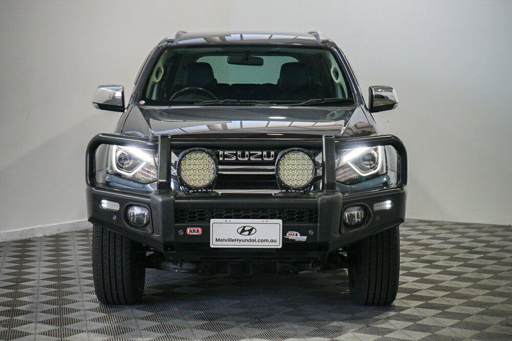 Isuzu Mu-x image 3
