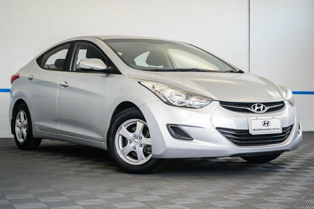 Hyundai Elantra image 1
