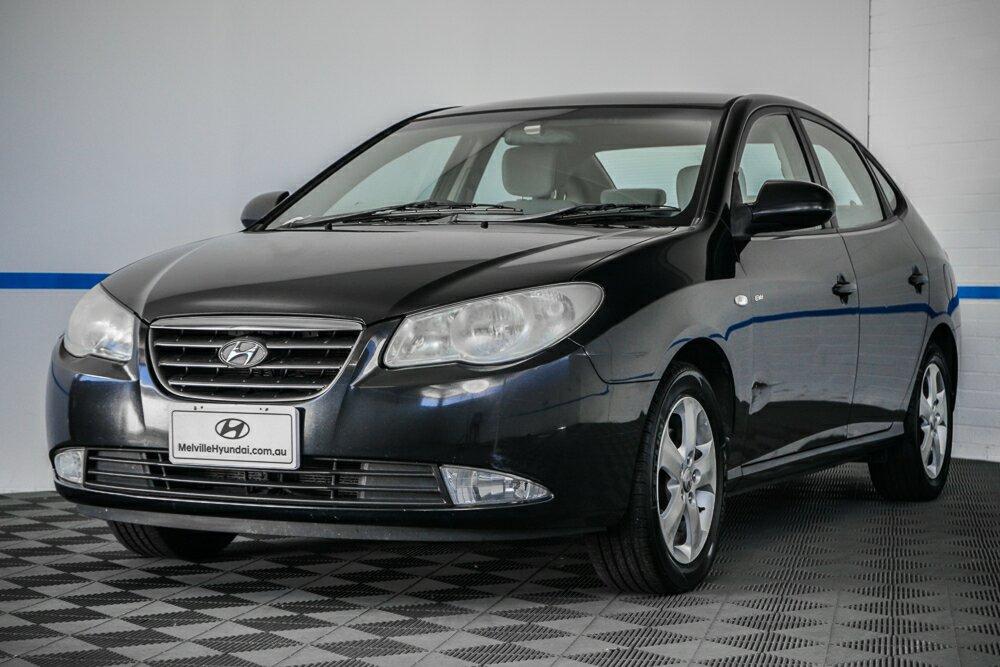 Hyundai Elantra image 3