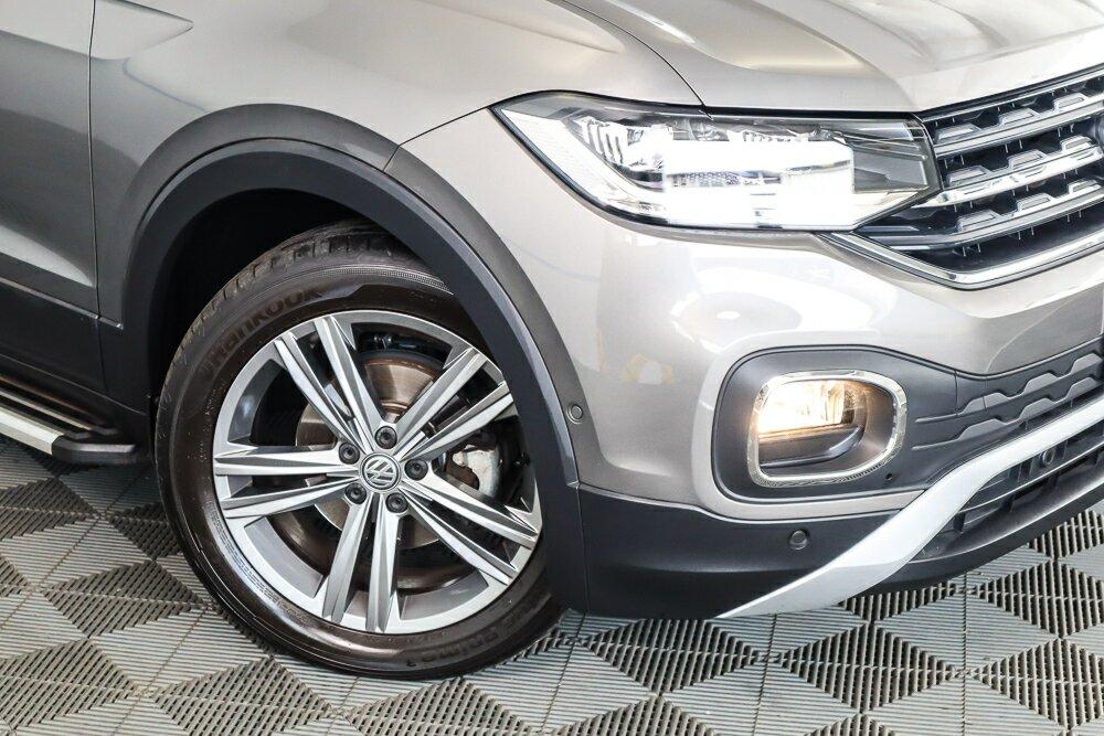 Volkswagen T-cross image 2