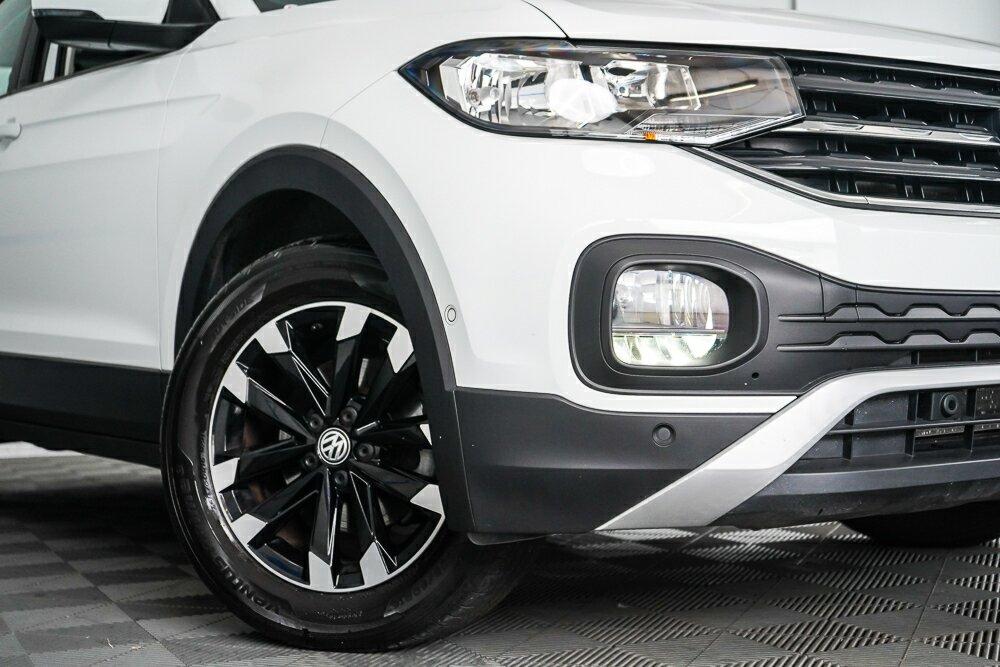Volkswagen T-cross image 2