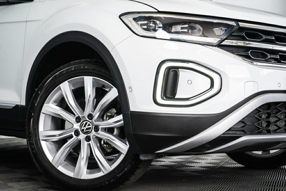 Volkswagen T-roc image 2