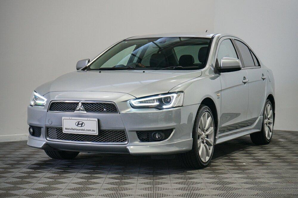 Mitsubishi Lancer image 3