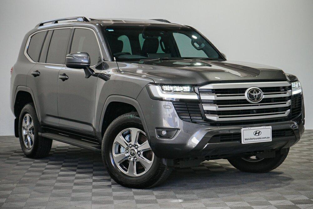 Toyota Landcruiser image 1