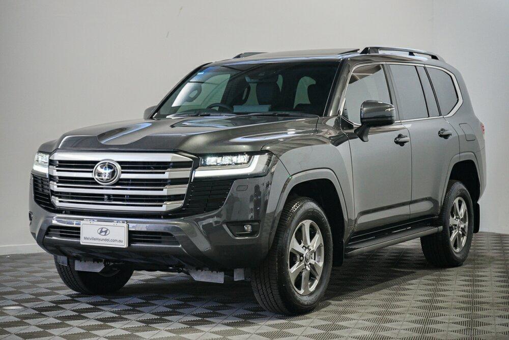 Toyota Landcruiser image 4