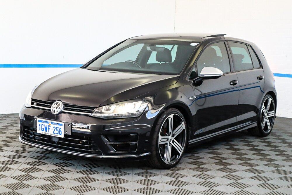 Volkswagen Golf image 4