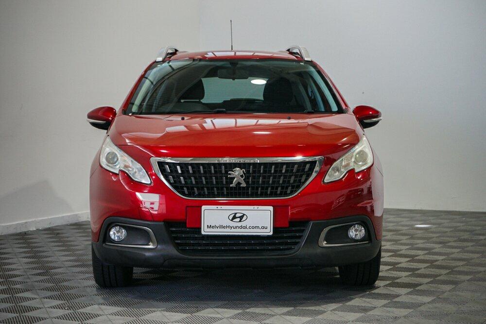 Peugeot 2008 image 2
