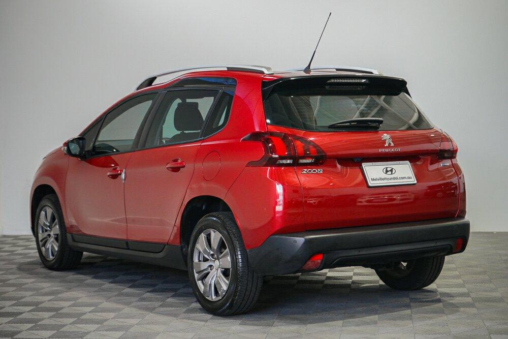 Peugeot 2008 image 4