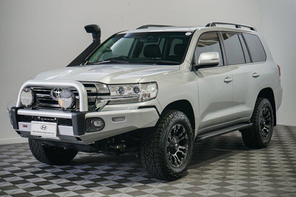 Toyota Landcruiser image 4